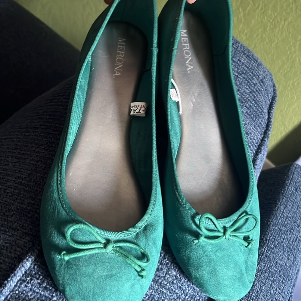 Size 7 1/2 MERONA Green Flats